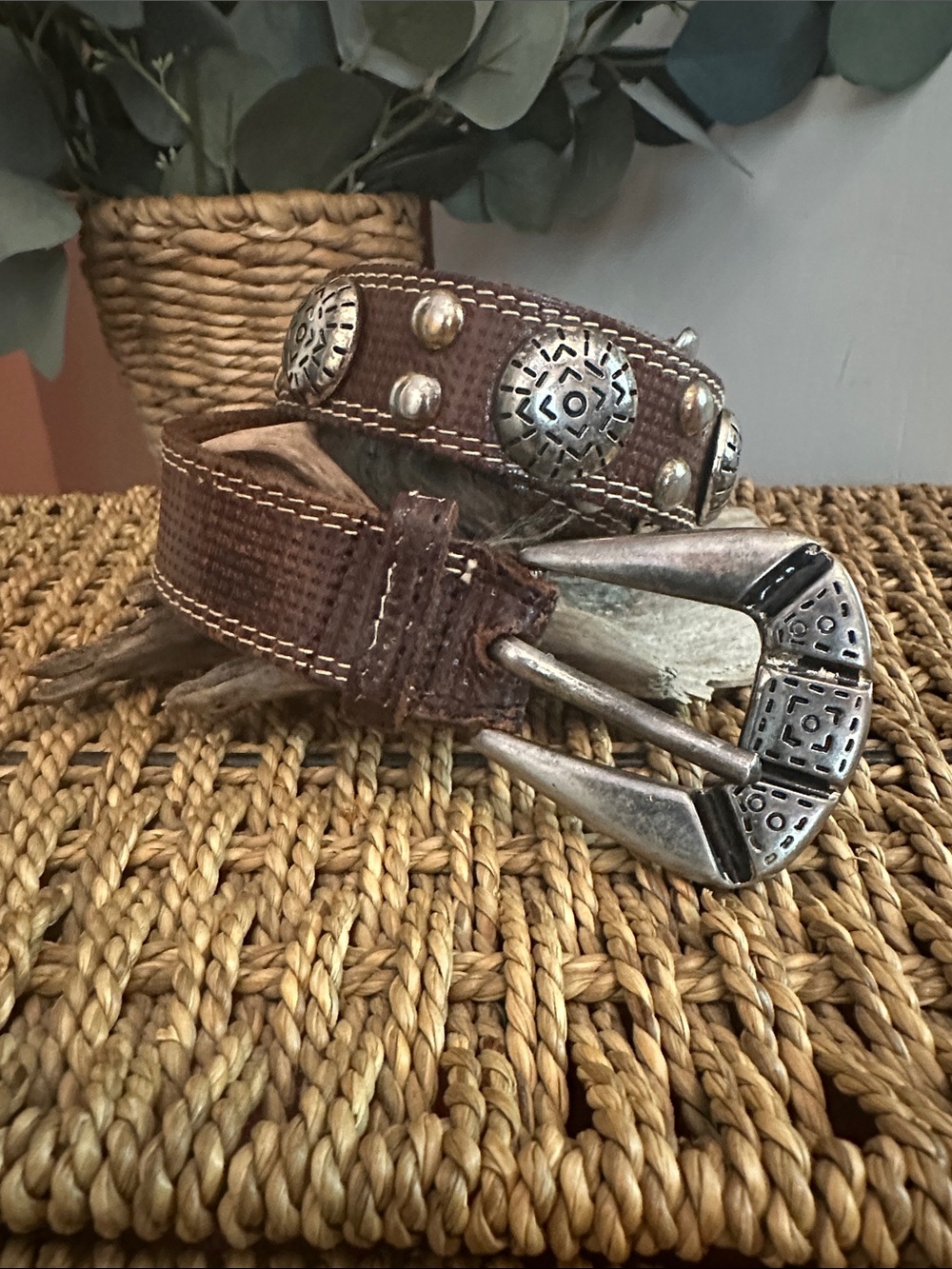 Vintage La Doppia Vita brown leather silver medallion 37/95 western belt